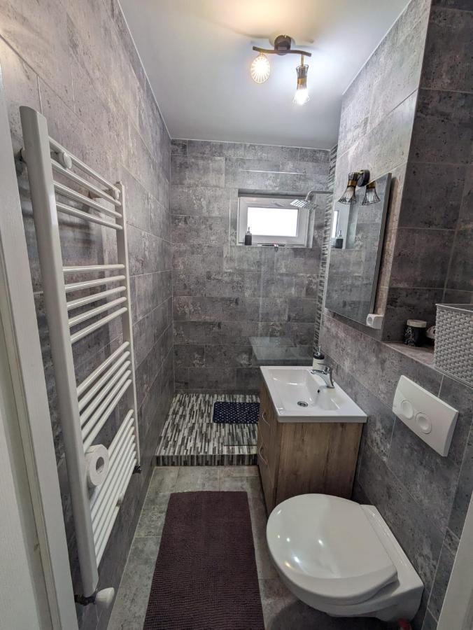 Apartamentul Alfa Szlanikfürdő Kültér fotó